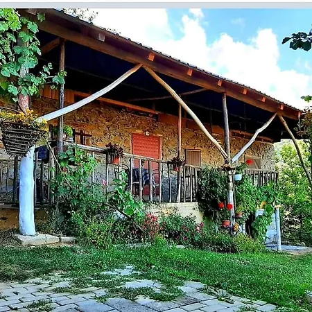 Holiday home Karma Classic Tiny House Above The Tetovo